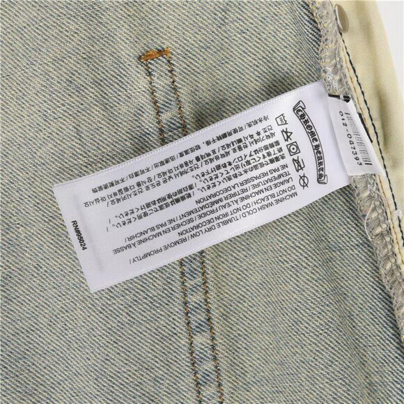 Chtome Heart classic white cross denim pants with a unique, high-end texture.S - Picture 10 of 10